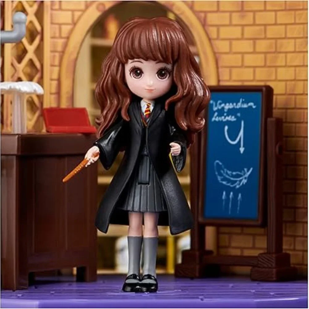 WIZARDING‎ WORLD of Harry Potter Magical Minis – Hermione Granger (BRAND-NEW!)
